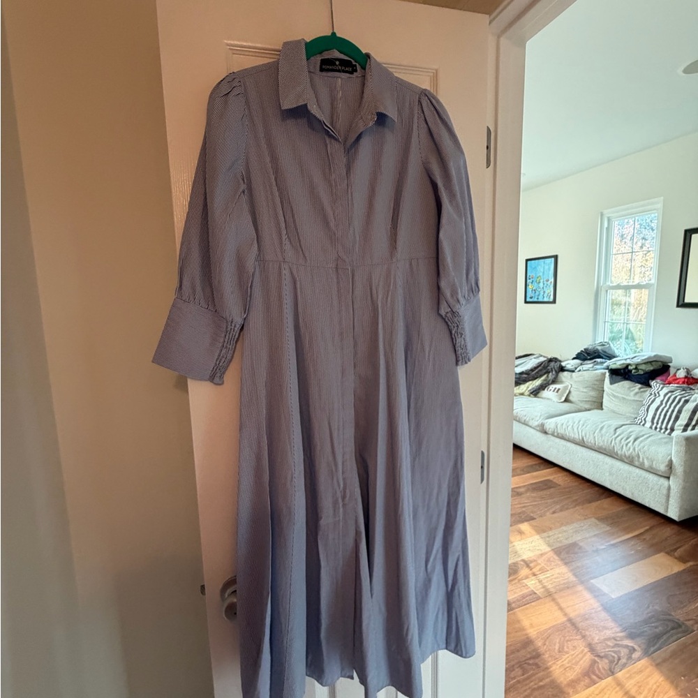 Pomander Place Elegant Blue Long Sleeve Dress